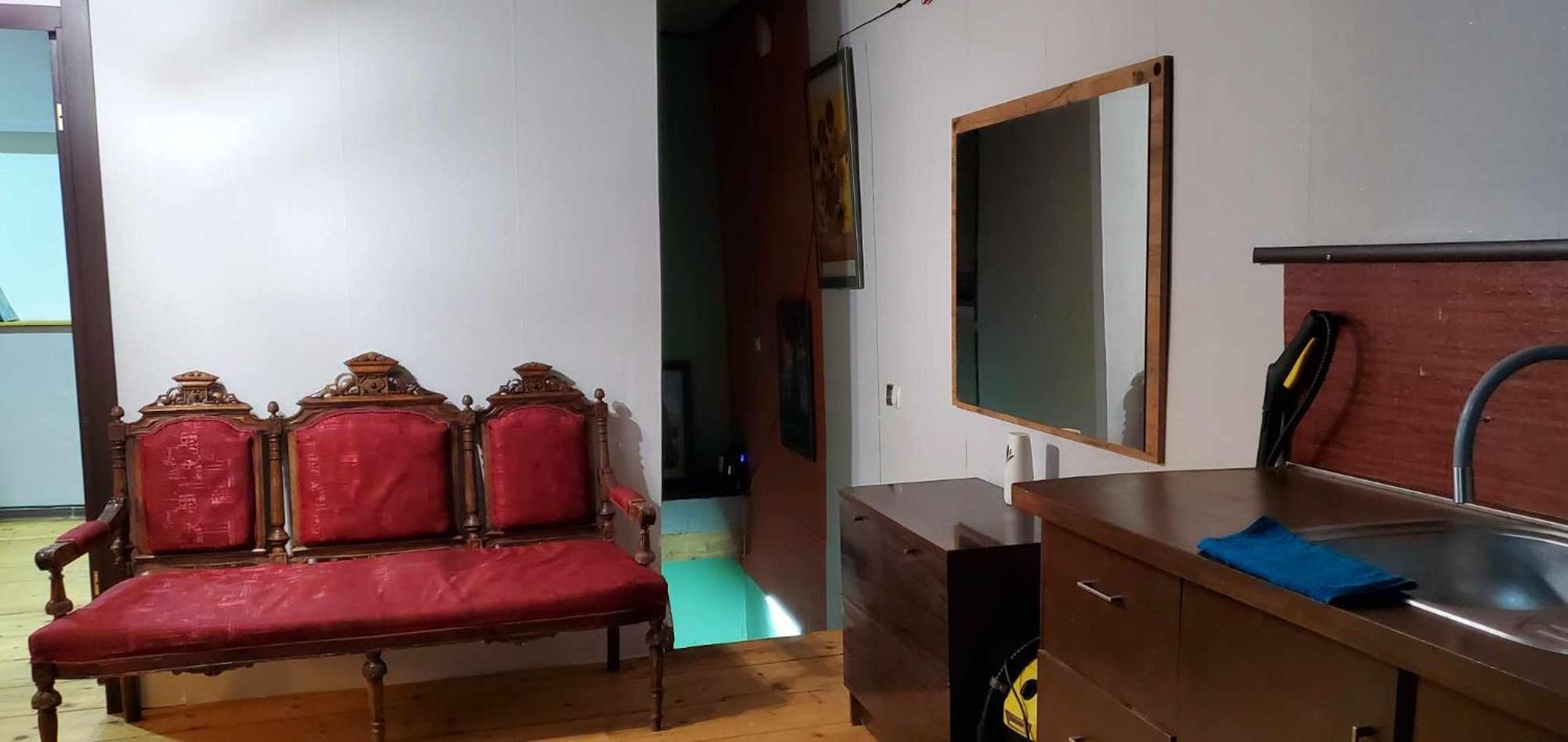 Your Room Hostel Тбілісі Екстер'єр фото