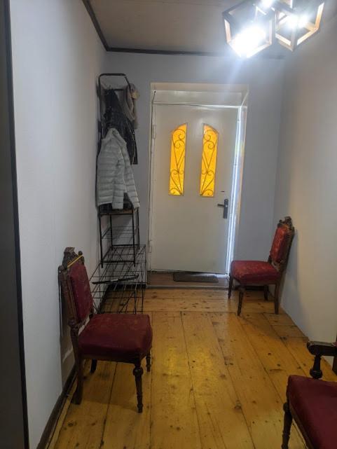 Your Room Hostel Тбілісі Екстер'єр фото